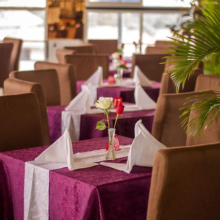 Clarence House Nairobi Apartment ภายนอก รูปภาพ