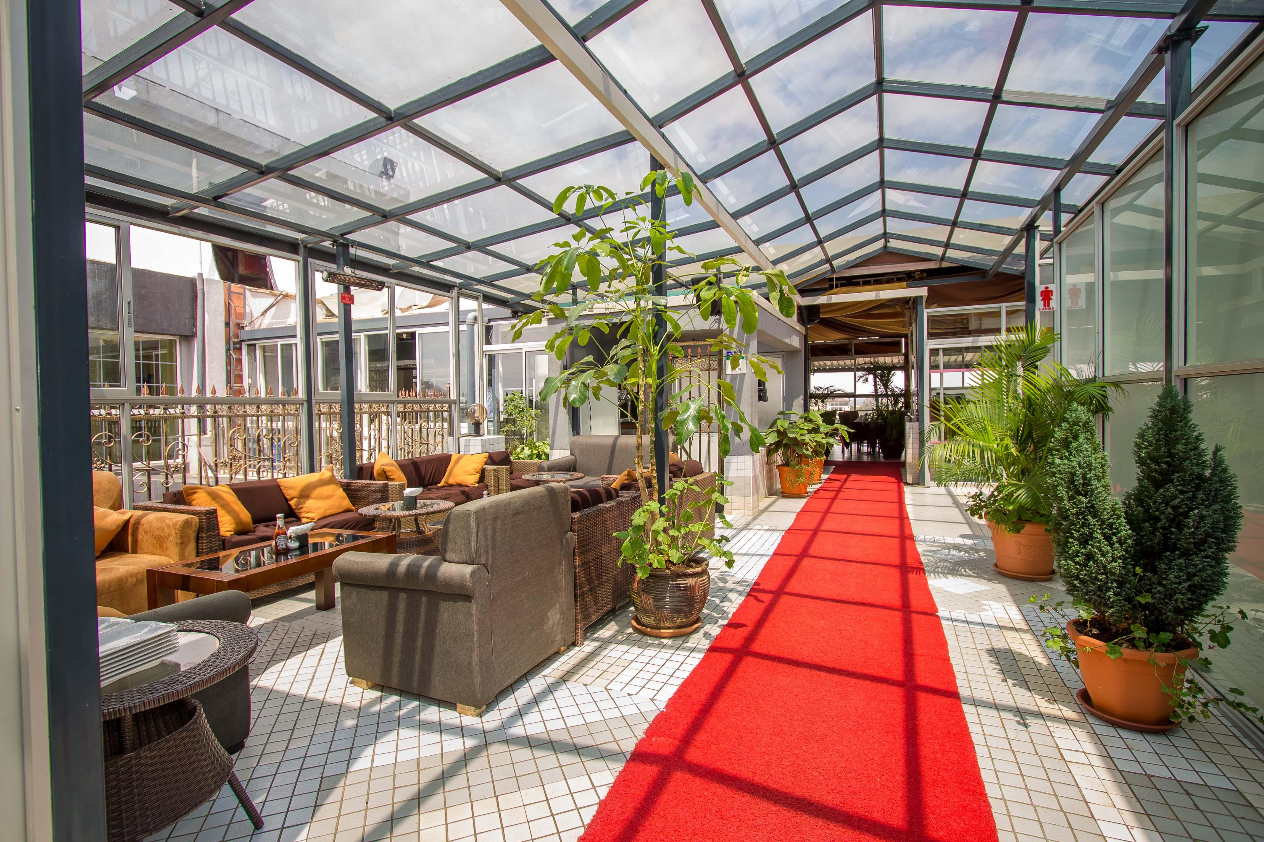 Clarence House Nairobi Apartment ภายนอก รูปภาพ