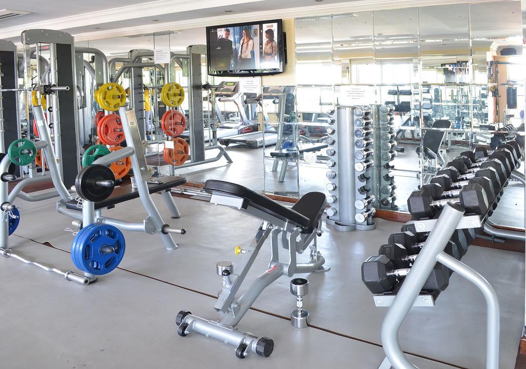Clarence House Nairobi Apartment ภายนอก รูปภาพ