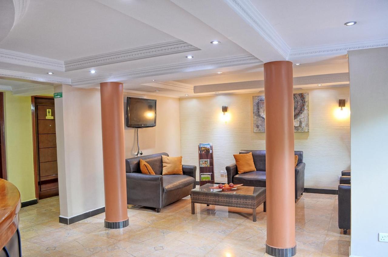 Clarence House Nairobi Apartment ภายนอก รูปภาพ