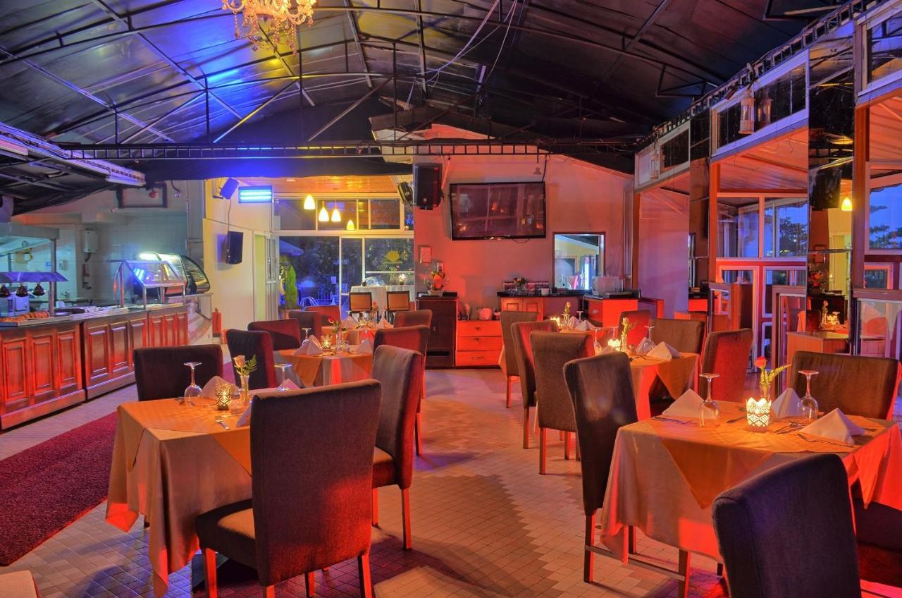 Clarence House Nairobi Apartment ภายนอก รูปภาพ
