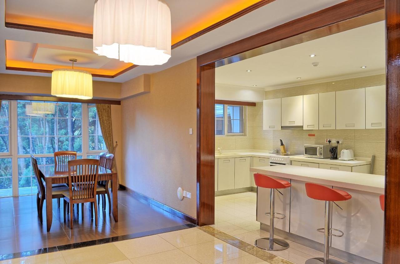 Clarence House Nairobi Apartment ภายนอก รูปภาพ