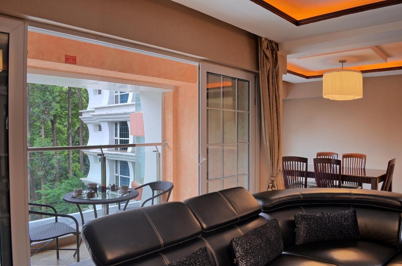 Clarence House Nairobi Apartment ภายนอก รูปภาพ